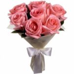 7-fleurs-Roses-avec-emballage.jpeg